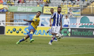 Momento del gol de Jonathan Viera / Toño Suárez (udlaspalmas.net)