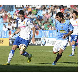 Jaime y Culio, en una acción de la segunda mitad / Real Zaragoza