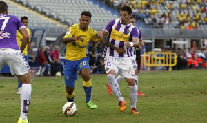 Viera fue un incordio para la defensa rival / Toño Suárez (udlaspalmas.net)