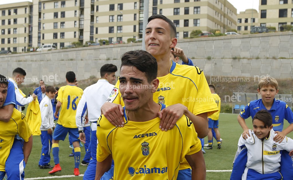 Dani, junto a Yeremy, en la celebración del título de Liga / udlaspalmas.net