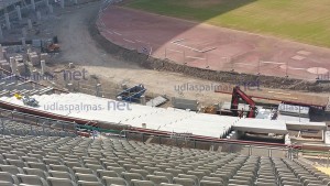 Este martes las obras de acercamiento de las gradas al césped del Estadio de Gran Canaria han seguido avanzando, con un detalle mínimo pero ilusionante. Se ha colocado el primer asiento de color amarillo de la nueva grada inferior de Curva. El 8 de mayo de 2003 fue inaugurado el Estadio de Gran Canaria. Doce
