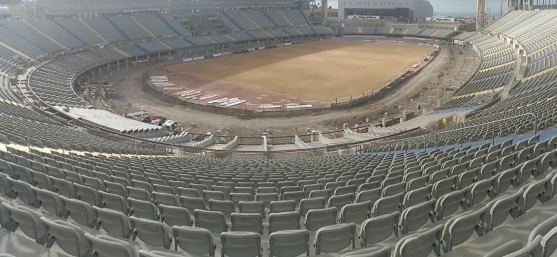 Así se encuentra el Estadio de Gran Canaria a viernes 3 de julio, con la replantación del césped en curso / udlaspalmas.net