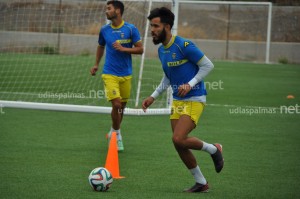 Álex Guanche durante un entrenamiento de pretemporada / udlaspalmas.net