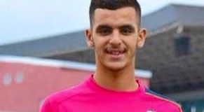 El delantero del Juvenil B es la principal novedad en la convocatoria del primer equipo para la Copa del Rey. Es un jugador con importantes condiciones físicas y que ya ha superado la decena de goles esta temporada en la categoría Preferente. Este miércoles, Día de Reyes, Jeremy Betancor recibió el mejor regalo posible: una