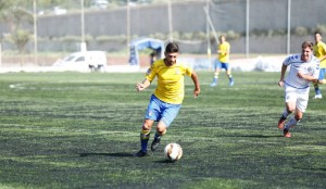 Facu Pérez en el derbi / udlaspalmas.net