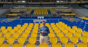 El consejero de Deportes del Cabildo de Gran Canaria indica que en las próximas tres semanas se tratará con la Unión Deportiva Las Palmas la modificación del Convenio de patrocinio que permitirá terminar el Estadio de Gran Canaria y diseñar la próxima Ciudad Deportiva. Acuerdo próximo. Cabildo de Gran Canaria y Unión Deportiva Las Palmas ultiman