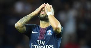 Nuevo capítulo en el culebrón de la posible llegada de Jesé Rodríguez a la UD Las Palmas, que todavía parece no vislumbrar el desenlace final. Según una información de este viernes en L'Équipe, el París Saint-Germain no estaría dispuesto a ceder al grancanario al equipo amarillo al no satisfacer sus demandas económicas. El culebrón Jesé