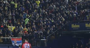 El conjunto colchonero naufraga ante el Villarreal y sale goleado por tres goles a cero. Oblak, lesionado del hombro, podría perderse el choque ante la Unión Deportiva Las Palmas. La Unión Deportiva Las Palmas visitará el sábado el Vicente Calderón, en el último partido de liga entre ambos conjuntos en el recinto de la ribera del