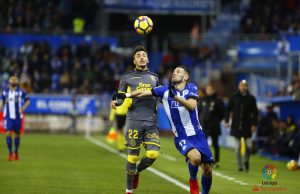 Ximo Navarro en el partido frente al Alavés