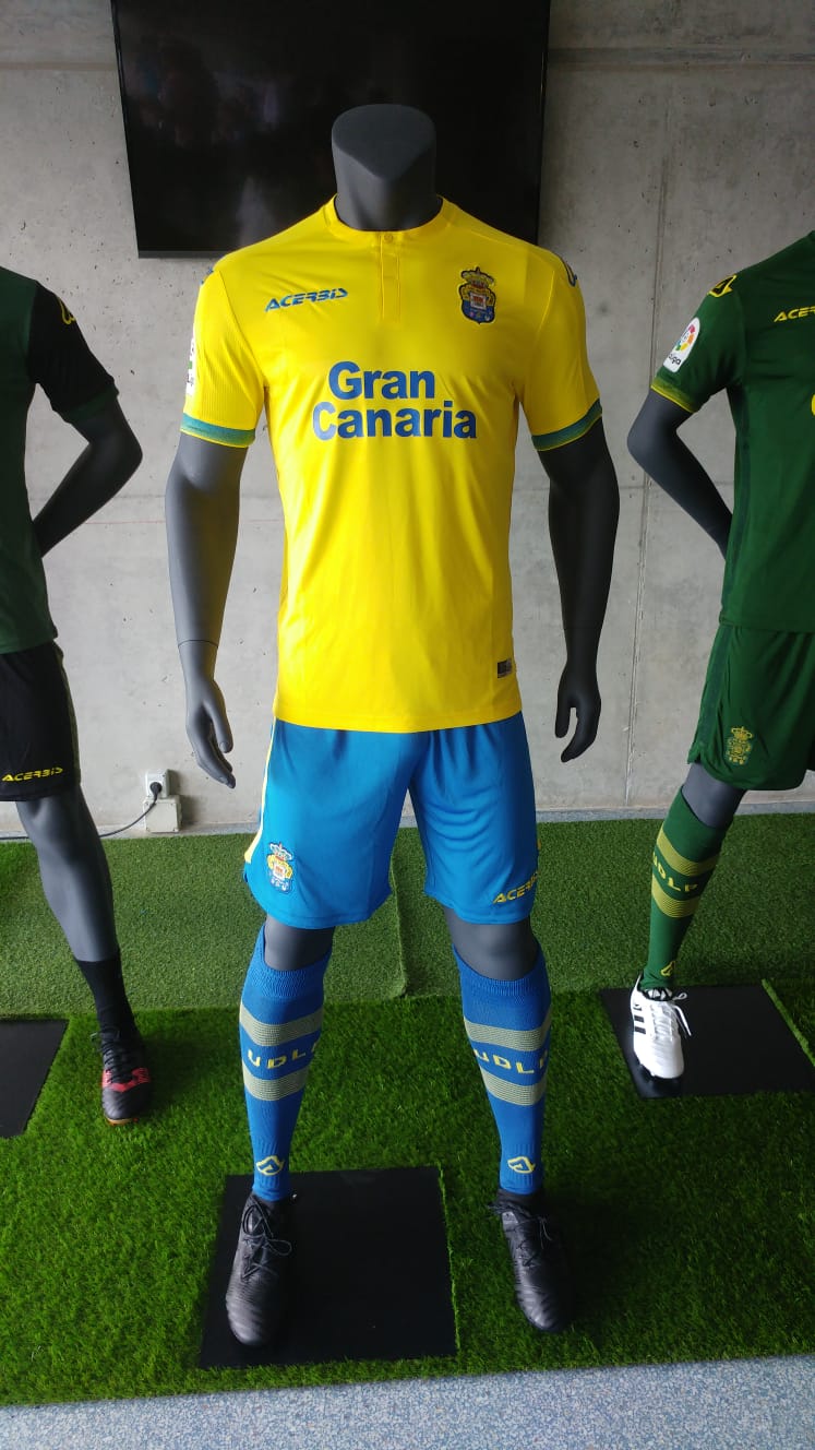 Las nuevas camisetas de la UD Las Palmas, al detalle (FOTOGALERÍA) - udlaspalmas.NET