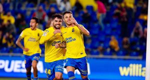 Dos fichajes de invierno de la casa. Los campos de entrenamiento de la Ciudad Deportiva de la UD Las Palmas van sumando adeptos para la causa. Y esta semana, tras los retornos de Sergio Araujo y de Álvaro Lemos, han vuelto a pisar el césped otros dos futbolistas que pueden marcar diferencias en la segunda