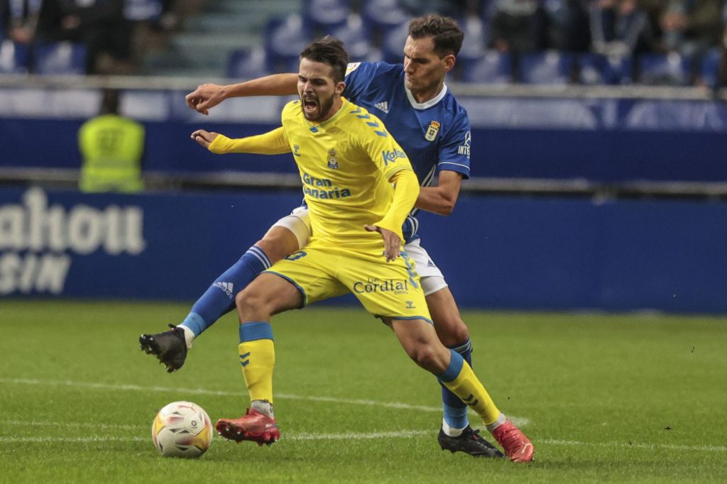 El conjunto grancanario se medirá al Real Oviedo el próximo lunes 2 de noviembre a las 15:15 horas en el Carlos Tartiere. El enfrentamiento llegará después de la visita copera al Alcalá. Este miércoles, la Liga de Fútbol Profesional ha dado a conocer los horarios de la duodécima jornada de LaLiga Hypermotion, donde la Unión