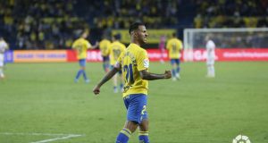 AUDIO | Escuche cómo narró Francis Matas, de Cadena Ser, la victoria de la UD Las Palmas ante el FC Cartagena gracias a un tanto en el minuto 92 de Jonathan Viera. El líder sigue intratable, invicto, y ganando con esa estela de equipo llamado a hacer cosas grandes. No pudo la UD hacer un