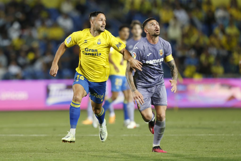 El experimentado jugador rumano contó su experiencia en la Unión Deportiva Las Palmas, donde fue miembro de la plantilla que consiguió el ascenso a Primera División en mayo de 2023. Florin Andone es uno de esos currantes que hay en el mundo del fútbol. Capaz de ser importante en el fútbol profesional en España, también