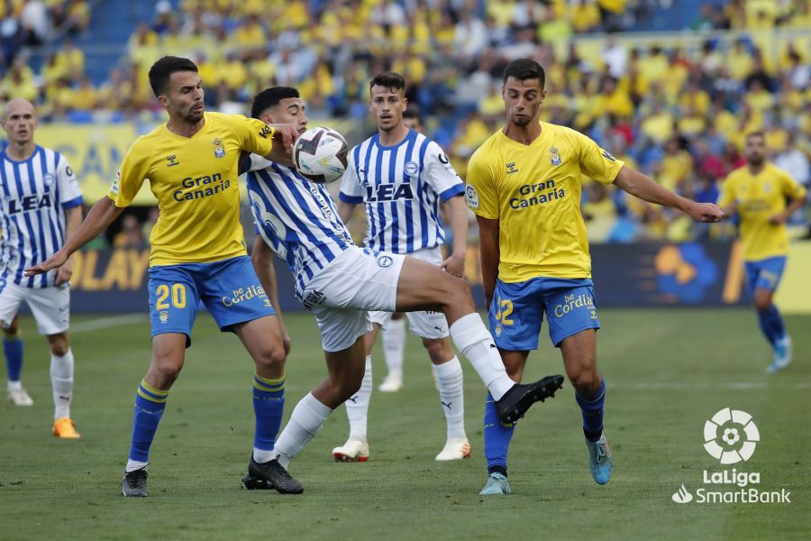 Las palmas contra el alavés