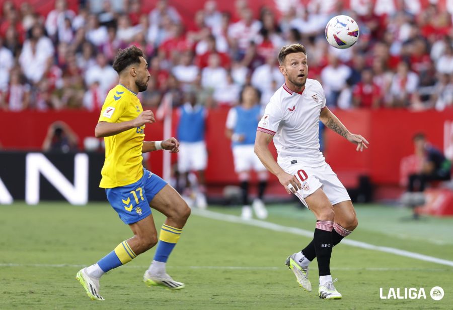 Alineaciones de sevilla fútbol club contra u. d. las palmas