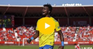 La UD Las Palmas volvió a ganar con un tanto en el descuento, esta vez fuera de casa ante el Almería gracias a un tanto de Sory Kaba. La UD Las Palmas consiguió una victoria de oro en Almería, gracias a los tantos de Munir El Haddadi y de Sory Kaba. Los de García Pimienta