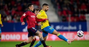 ONLINE | Siga en directo la jornada 13ª de LaLiga EA SPORTS entre el CA Osasuna y la UD Las Palmas. En directo a partir de las 17:30 horas (hora canaria). La Unión Deportiva Las Palmas busca su tercera victoria consecutiva a domicilio en el campeonato liguero tras ganar en Villarreal y Almería. No se