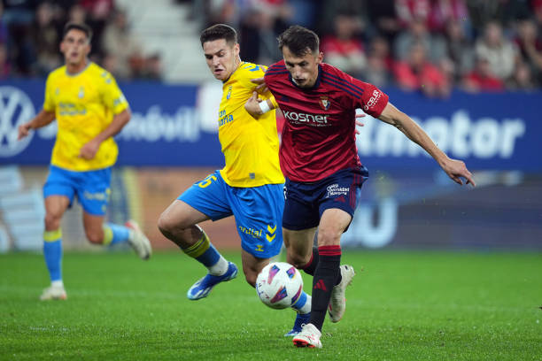 Los jugadores de la Unión Deportiva Las Palmas quisieron resaltar la importancia del punto conseguido en un escenario tan difícil como El Sadar y una categoría tan complicada como la élite del fútbol español. Álvaro Valles, autor de otra gran actuación, considera que "ha sido un partido muy disputado, ellos nos han incomodado mucho, el