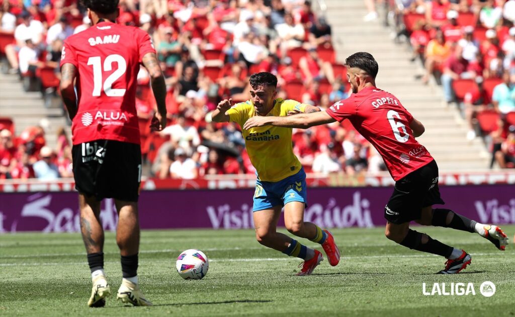 El conjunto grancanario rendirá visita al Real Club Deportivo Mallorca el próximo 11 de octubre a partir de las 17:30 horas. Los amarillos se medirán a su ex entrenador, Luis García. Este viernes, la Liga de Fútbol Profesional ha dado a conocer los horarios de la novena jornada de LaLiga Hypermotion, donde la Unión Deportiva