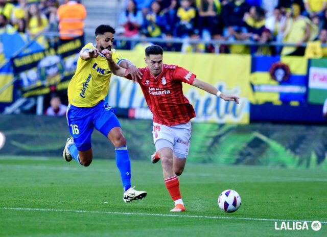 Mika Mármol, Cádiz0