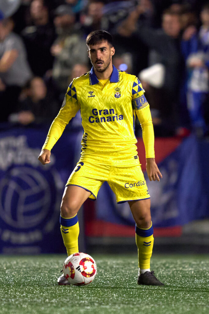 Fabio González, Europa | udlaspalmas.NET El mediocentro de Ingenio, segundo capitán de la Unión Deportiva Las Palmas hasta el pasado mes de enero, habla sobre lo ocurrido con Diego Martínez en los meses que él coincidió con el técnico gallego. Segundo capitán de la Unión Deportiva Las Palmas hasta el pasado 2 de enero y con 127 partidos oficiales con