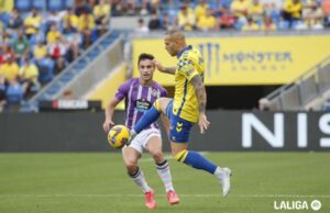 Las Palmas recibirá al Valladolid en la noche del domingo 3 de mayo