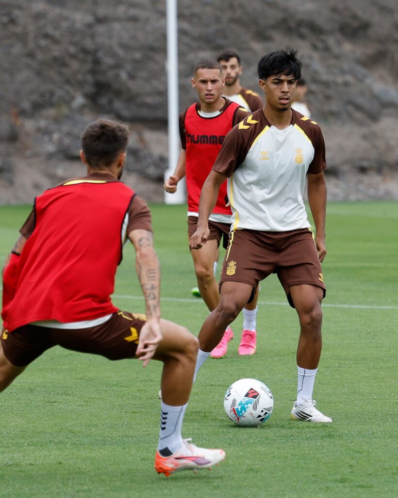 Josito González, entrenamiento | udlaspalmas.NET