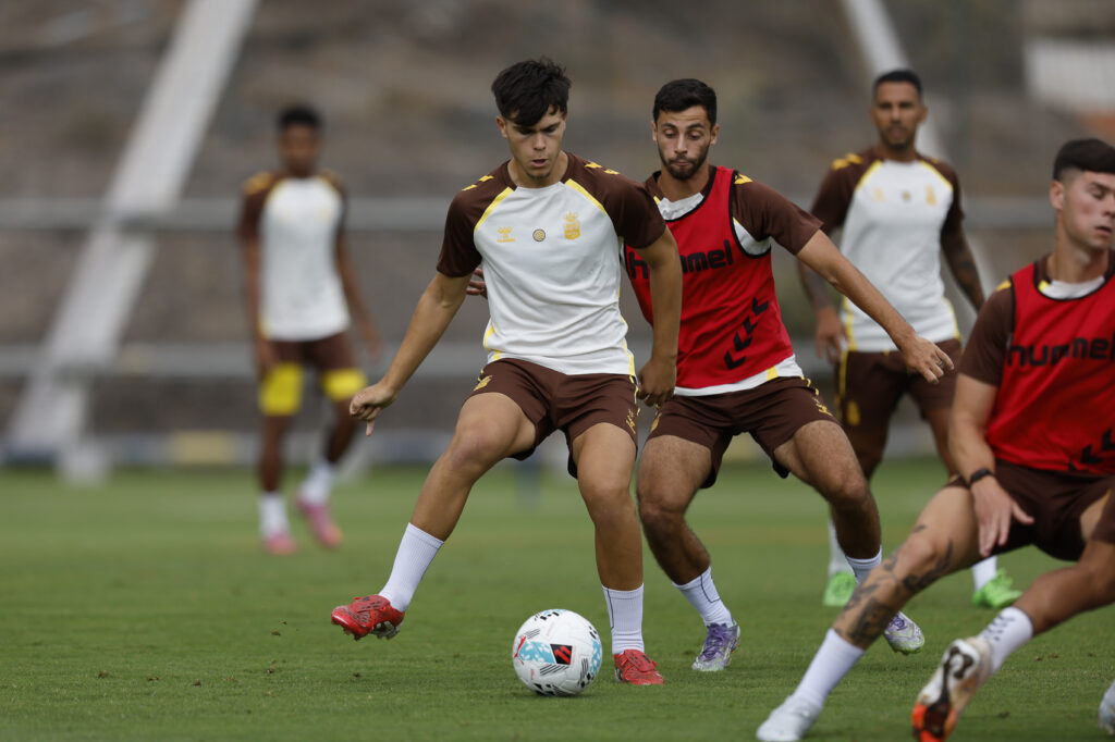 Iñaki González entrenamiento | udlaspalmas.NET
