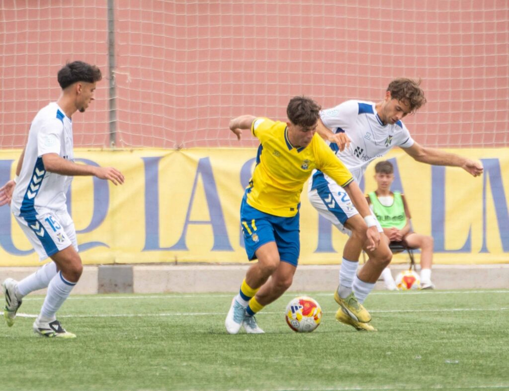 Arturo Rodríguez, Tenerife B | udlaspalmas.NET
