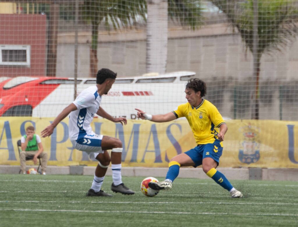 Javi Martínez, Tenerife B | udlaspalmas.NET