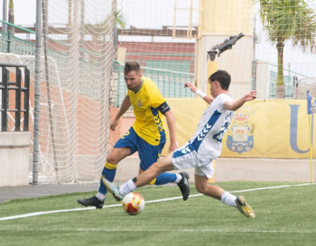 Brian Velázquez, Tenerife B | udlaspalmas.NET