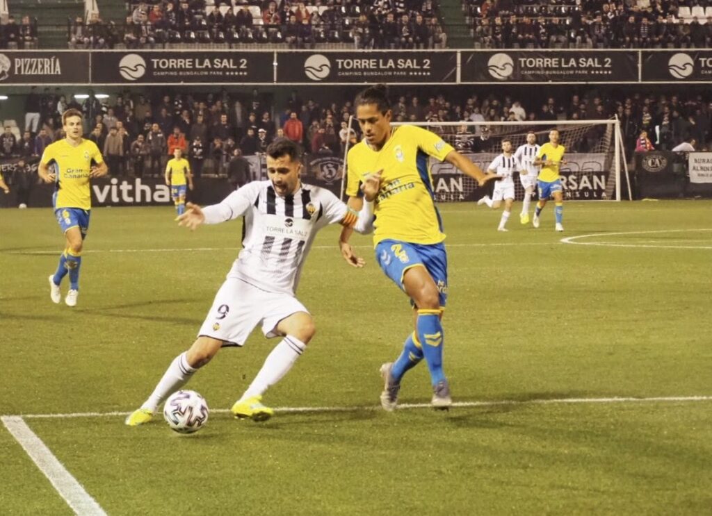 El equipo grancanario se medirá al Club Deportivo Castellón el próximo domingo 30 de noviembre a las 20:00 horas en un partido que será emitido por LaLiga Hypermotion TV. Este viernes, la Liga de Fútbol Profesional ha dado a conocer los horarios de la décimo sexta jornada de LaLiga Hypermotion, donde la Unión Deportiva Las