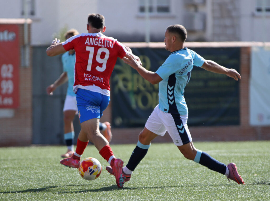 IMG_6706 | udlaspalmas.NET Las Palmas Atlético consiguió un valioso empate en su visita al Navalcarnero donde cosechó su tercera partido consecutivo con la portería a cero para sumar siete puntos de los últimos nueve posibles. Vea las fotos de Jorge Collado para udlaspalmas.NET.