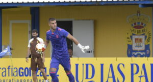 Álvaro Killane traspasado a la SD Huesca