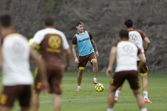 Cristian Gutiérrez entrenamiento