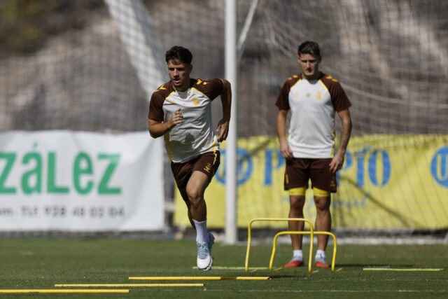 Iván Gil entrenamiento