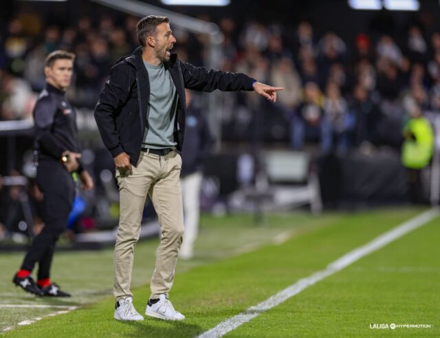 Luis García Castellón1