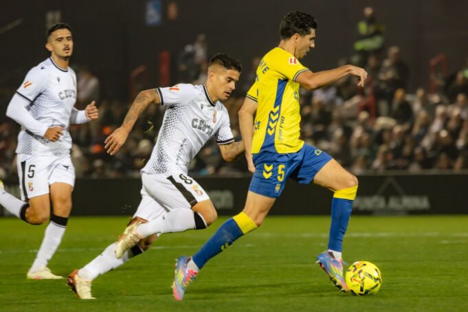 MVP | Enrique Clemente, elegido #MvpVGL contra el Ceuta