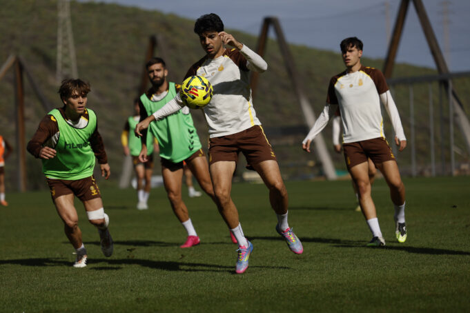 Clemente se quedó fuera de la convocatoria por unas molestias