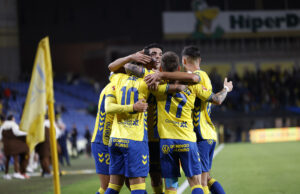 Las Palmas acaba el año en puestos de ascenso directo