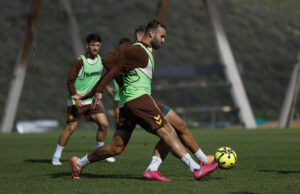 Las Palmas ya entrena pensando en el Deportivo de La Coruña