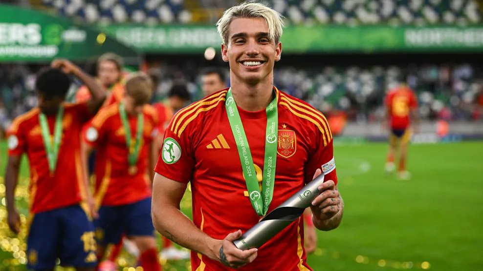 El nuevo delantero de la Unión Deportiva Las Palmas fue capitán de España en el Mundial Sub20, importante en la Eurocopa Sub19 y también ha debutado con España Sub21. Iker Bravo es una de las promesas goleadores del fútbol español. El delantero catalán destaca por su olfato goleador y lo ha demostrado donde ha estado,