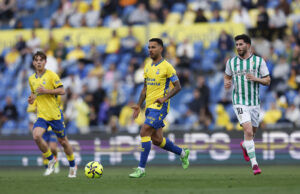 Jonathan Viera ya es el vigésimo jugador con más partidos en la UD