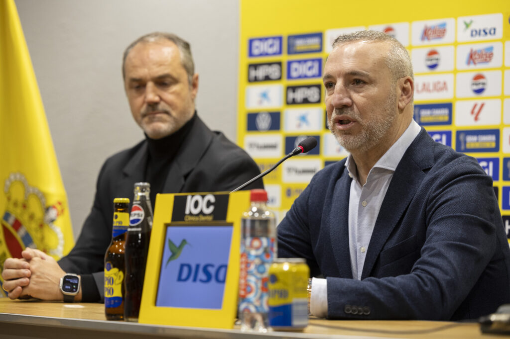 El presidente de la Unión Deportiva Las Palmas confirmó la oferta de renovación a Luis García y reincidió en que Luis Helguera está renovado hasta el 30 de junio de 2029. La pasada semana el ruido externo habló sobre la situación de Luis García y Luis Helguera. Pasado los días, nada ha cambiado en la