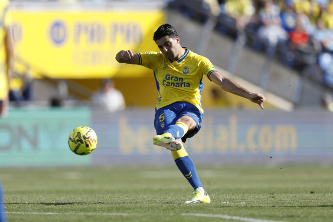 Enrique Clemente renueva con la UD hasta 2029