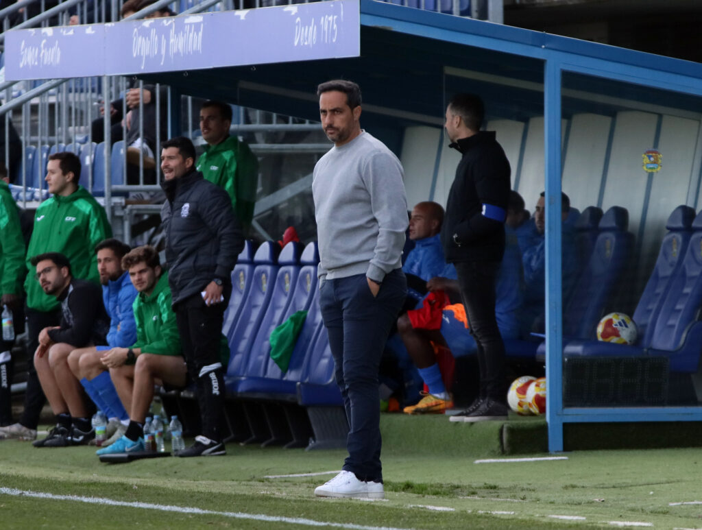 Las Palmas Atlético consiguió un valioso punto en el encuentro de este domingo contra el Fuenlabrada gracias a un gol de Sergio Rivarés en el tiempo de descuento. Vea las mejores fotos de Jorge Collado para udlaspalmas.NET.