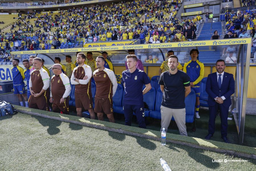 El técnico de la Unión Deportiva Las Palmas se mostró cabreado por el empate ante el Burgos en el que probablemente fue el mejor partido del conjunto grancanario en este 2026. La Unión Deportiva empató sin goles contra el Burgos en el mejor partido del 2026, lo que provocó el disgusto de Luis García, que