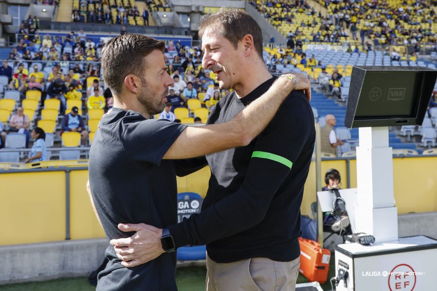 El técnico de la Unión Deportiva Las Palmas se mostró cabreado por el empate ante el Burgos en el que probablemente fue el mejor partido del conjunto grancanario en este 2026. La Unión Deportiva empató sin goles contra el Burgos en el mejor partido del 2026, lo que provocó el disgusto de Luis García, que