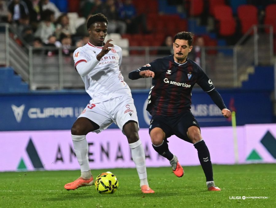 El conjunto grancanario jugará este domingo en casa de la Sociedad Deportiva Eibar, que es el segundo mejor equipo como local de la categoría de plata del fútbol español. A pesar de lo que uno pueda pensar a bote pronto, Ipurua es uno de los campos que mejor se le da a la Unión Deportiva